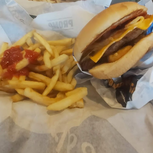 Breakfast Burger