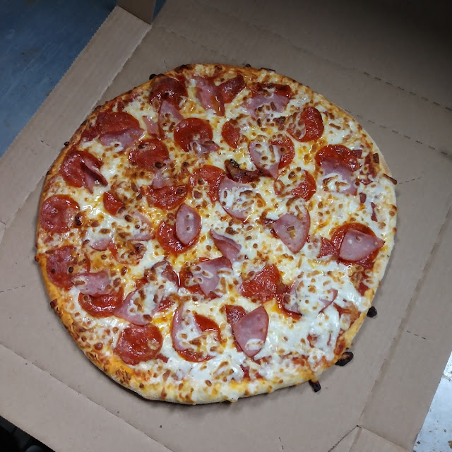 Hand Tossed Pepperoni Ham Pizza
