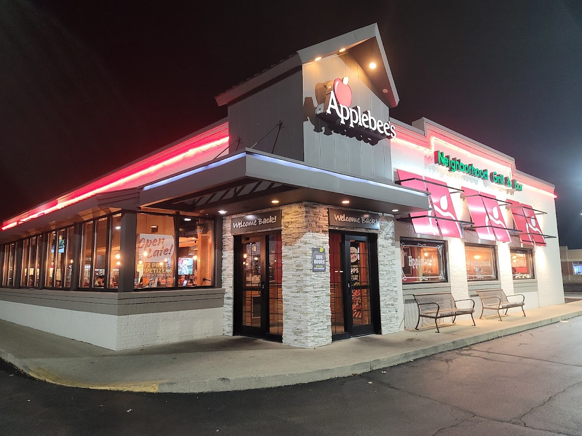Applebee's Grill + Bar
