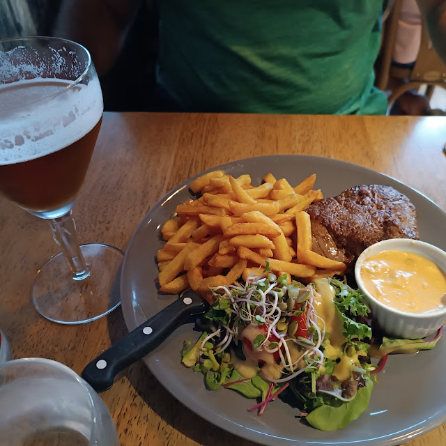 Angus Accompagné de Frites