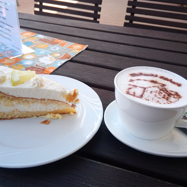 Buttermilch Zitronen Torte