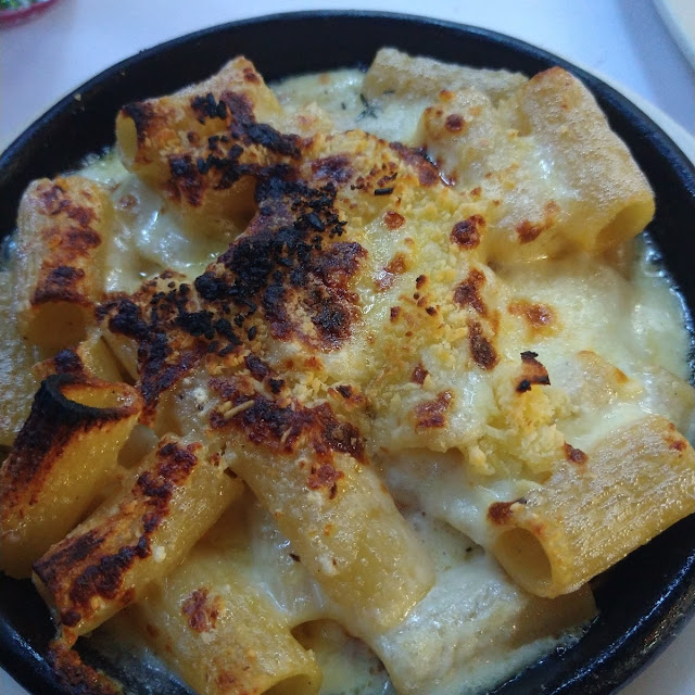 Macaroni Cuatro Quesos