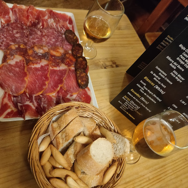Món Ibérica Y Queso