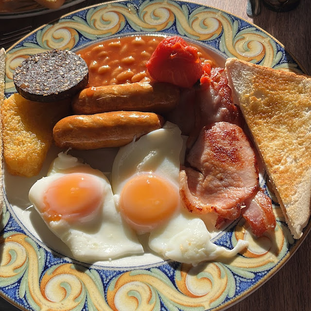 English Breakfast