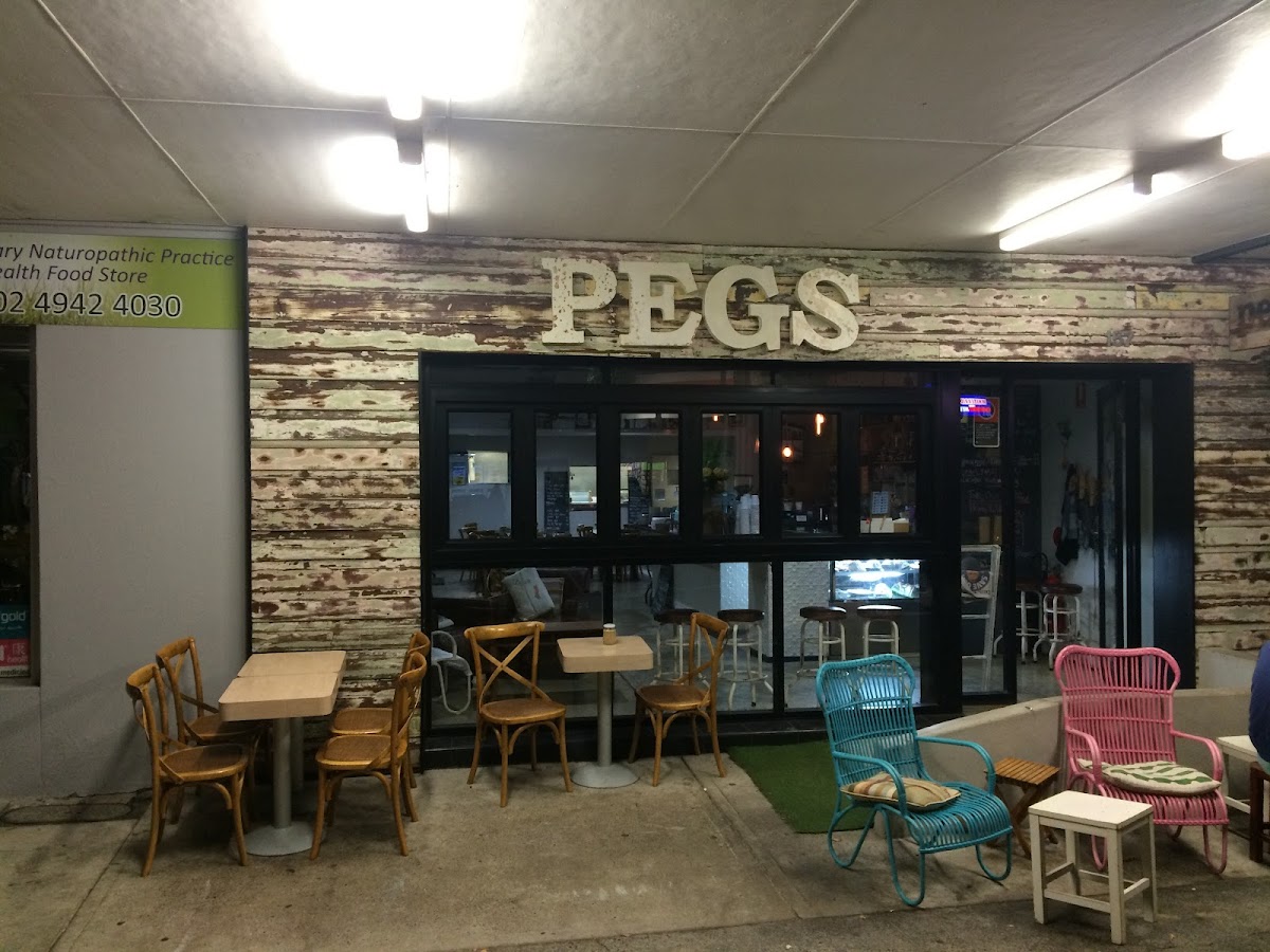 Pegs