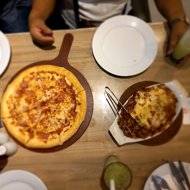 Pizza Hawaii
