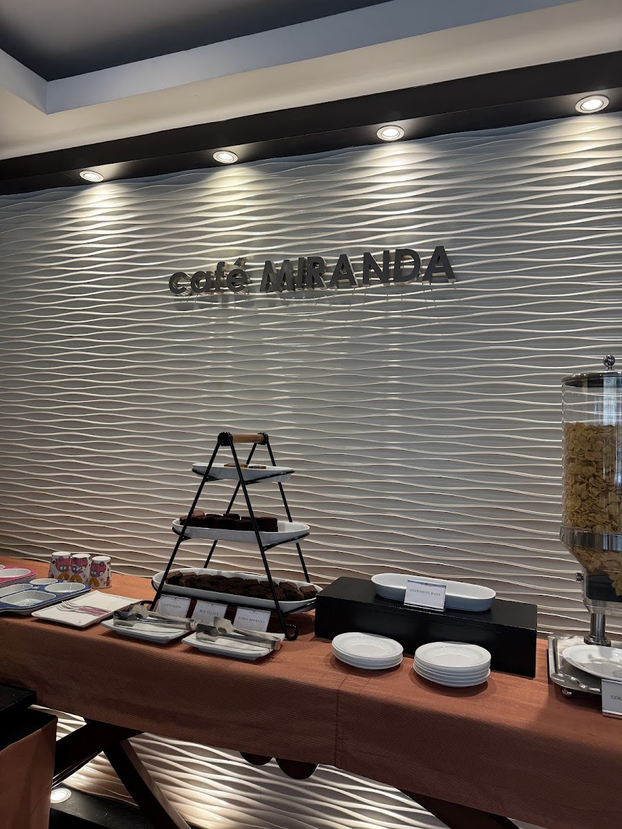 Cafe Miranda
