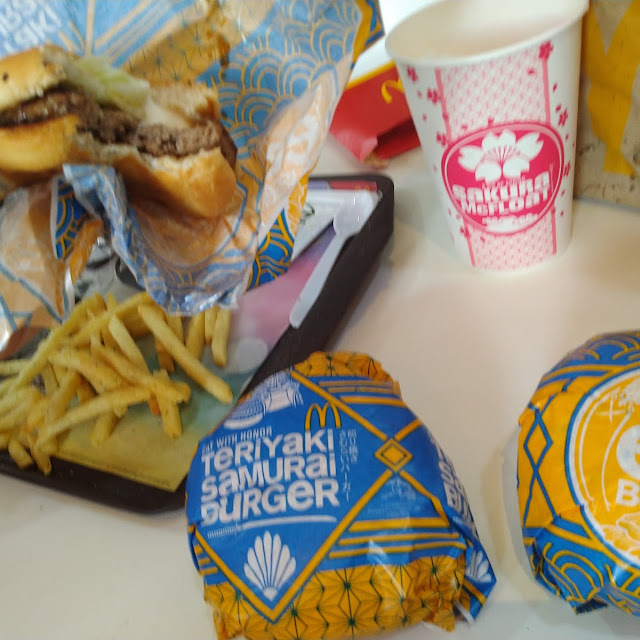 EBI Burger