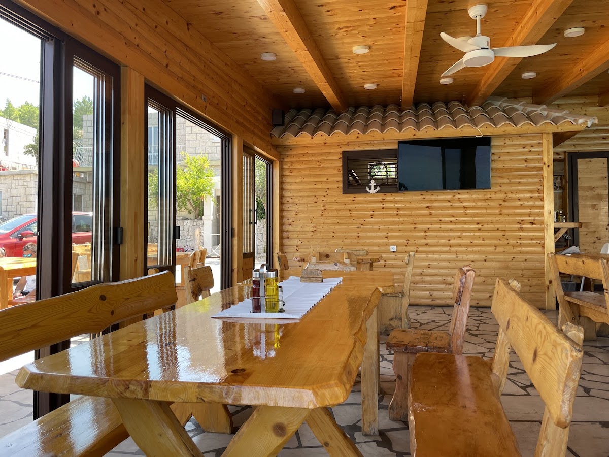 Gavuni Restaurant & Konoba