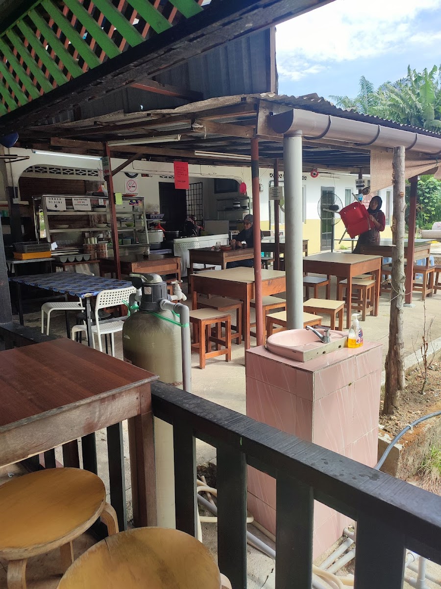 Restoran Taman Klasik Rumbia