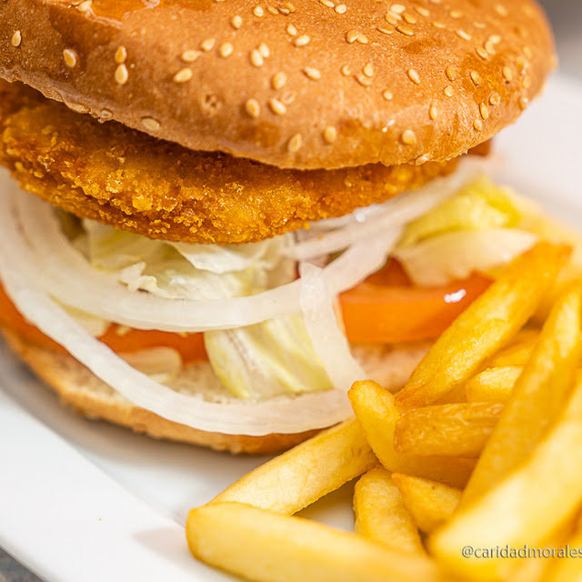 Chicken Burger with Chips