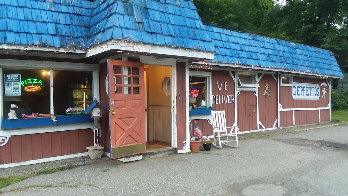 Geppetto's Pizza