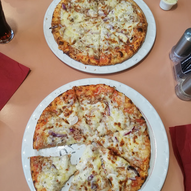Pizza Tonno