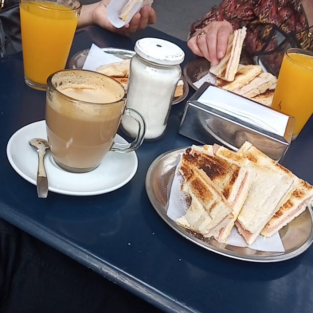 Cafe Con Leche Tostado Jamon Y Queso
