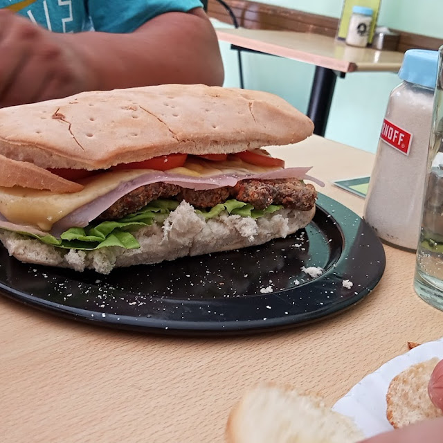 Sandwich de Milanesa Completo