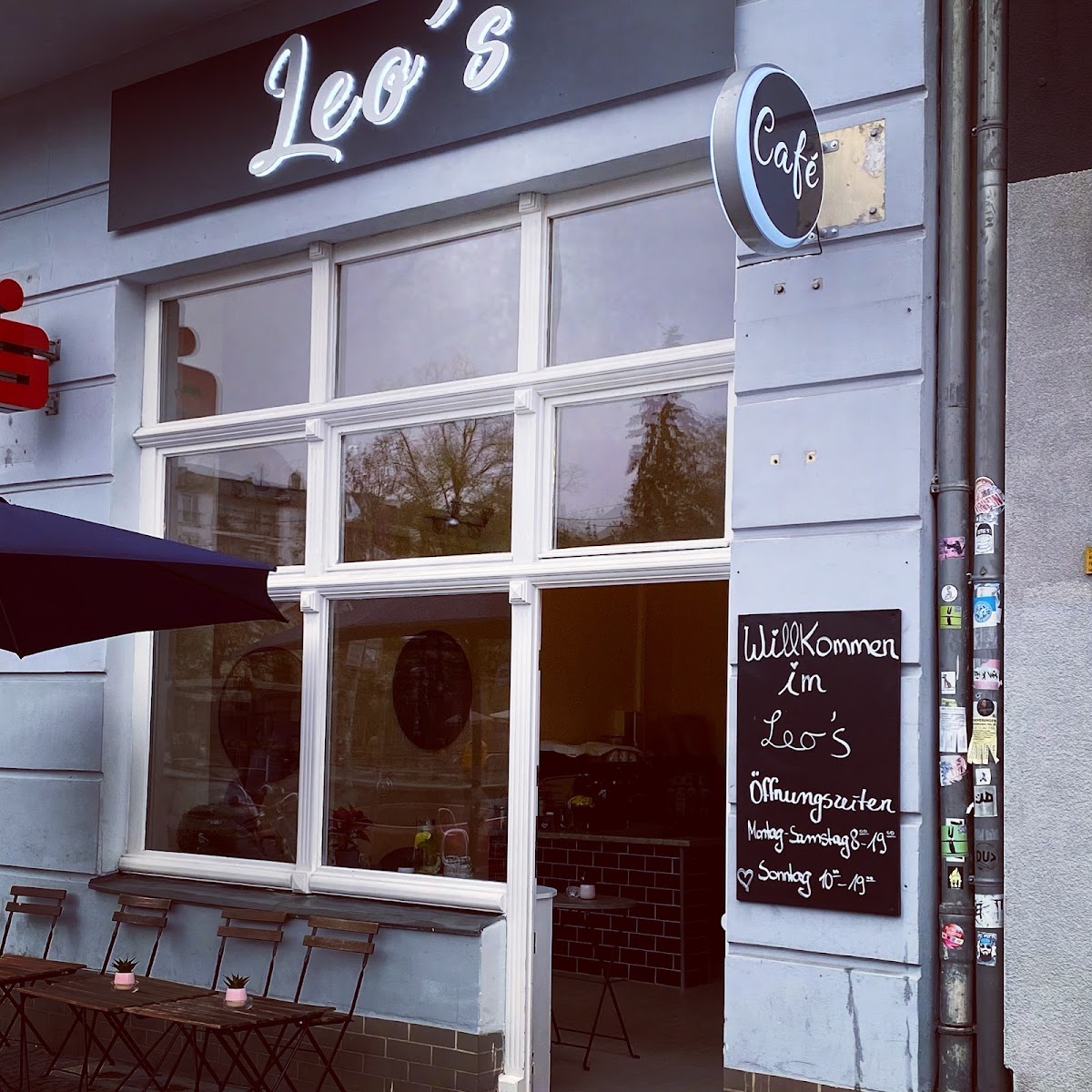Leo's