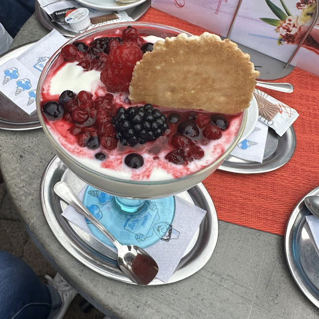 Joghurtbecher