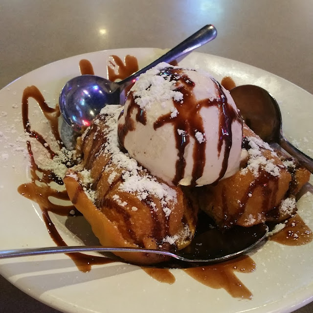 Fried Oreos with Ice Cream