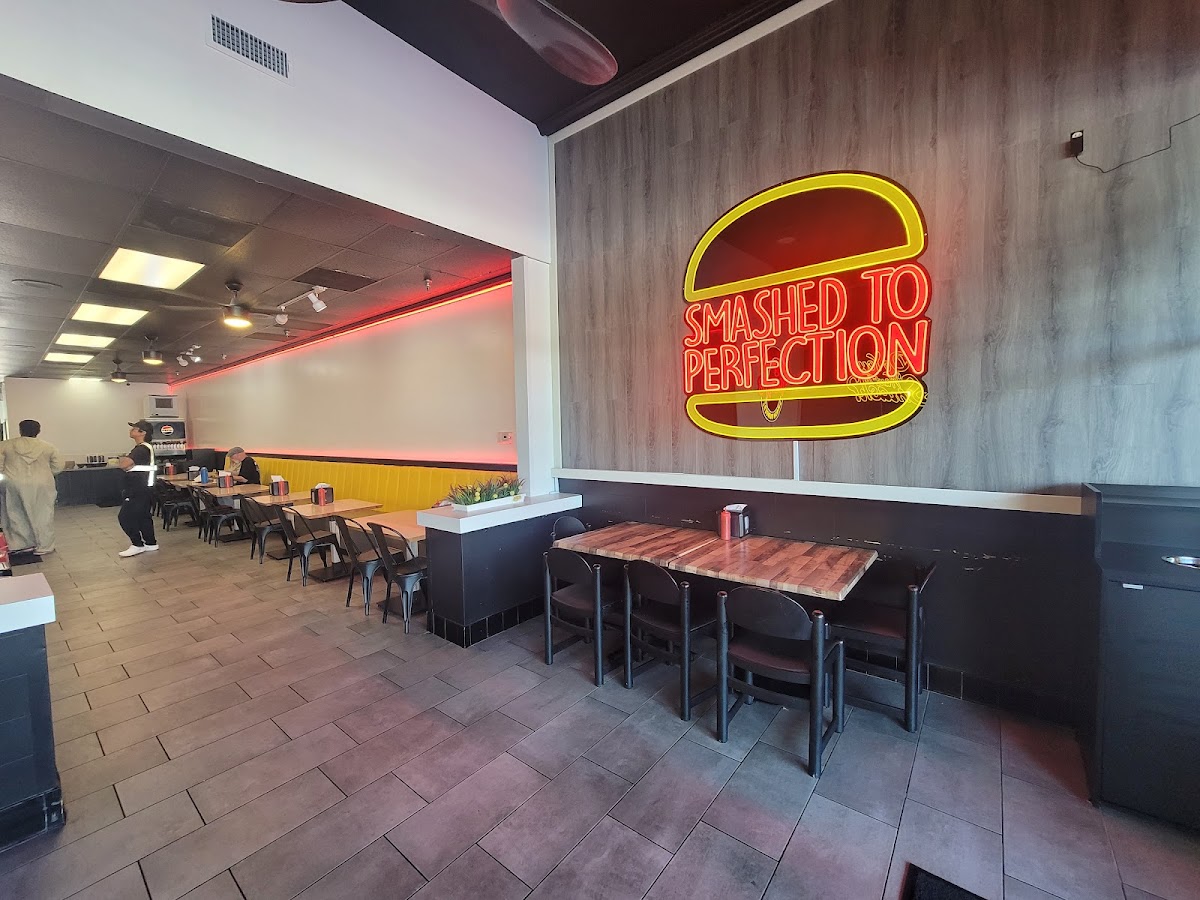 Hammy’s Smash Burgers
