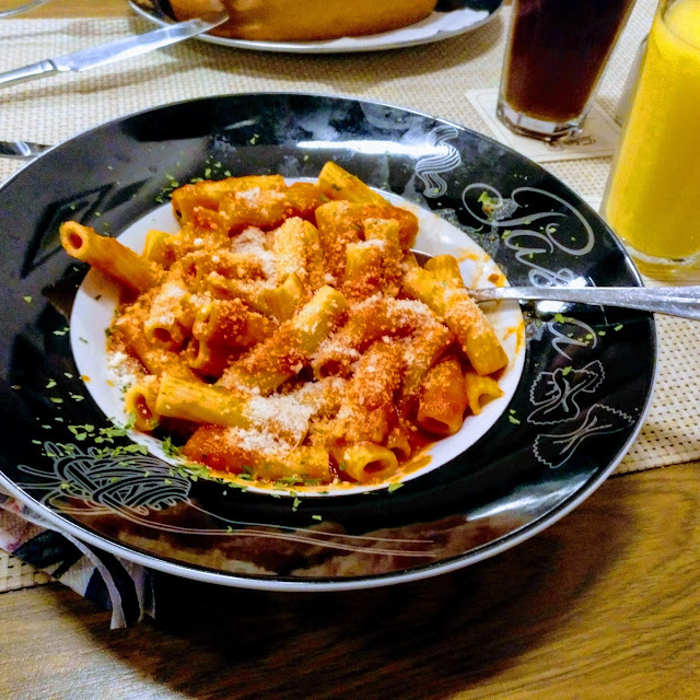 Rigatoni Napoli