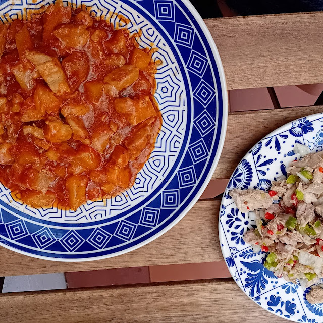 Pollo Agridulce Y Salpicón de Atún
