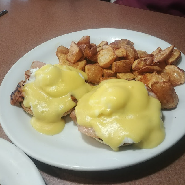 Eggs Benny