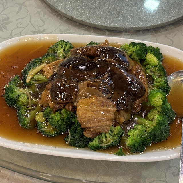 Mushroom with Broccoli