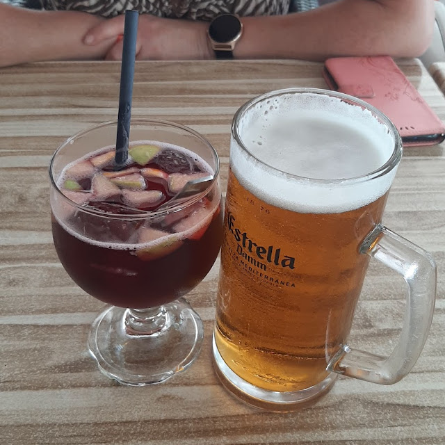 Sangria &Bier
