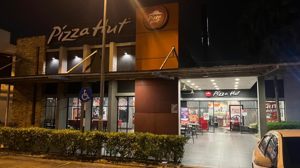 Pizza Hut