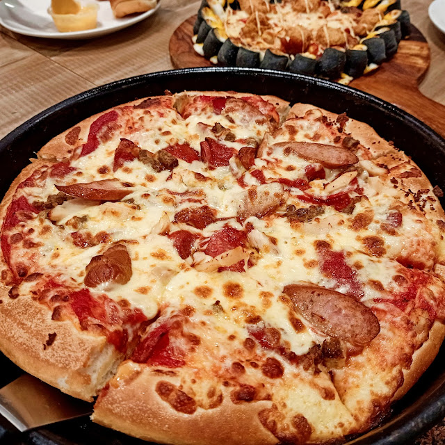 Meat Lovers Pizza