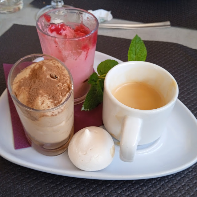 Café Gourmand