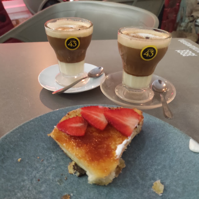 Café Asiático Y Torrijas