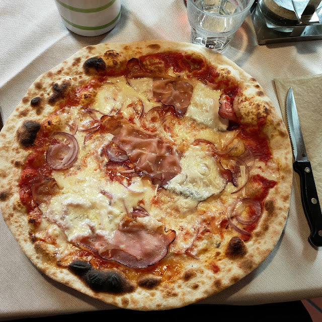 Pizza Quatroformaggi