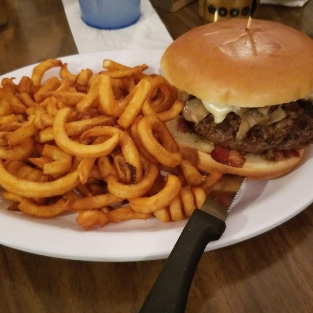 Howdy Doody Burger
