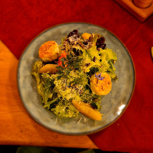 Ziegenfrischkäse Auf Salat