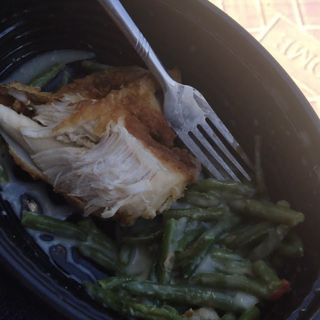 Country Fried Chicken and Green Beans