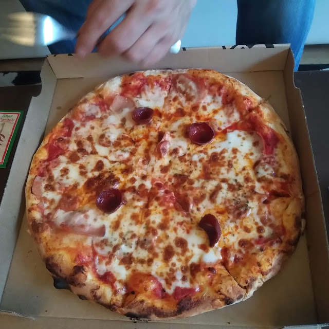 Pizza Orientale On Cherche les Merguez Lol