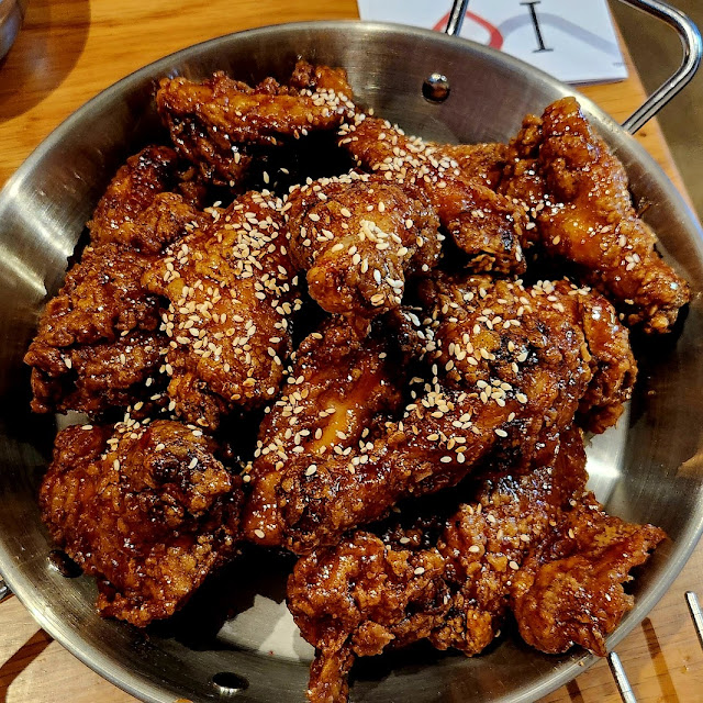 간장치킨 soy chicken