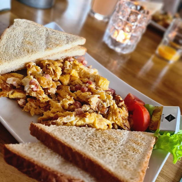 Leo's Eierlei Rührei Mit Speck