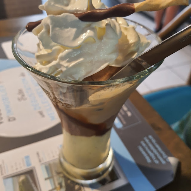 Dame Blanche
