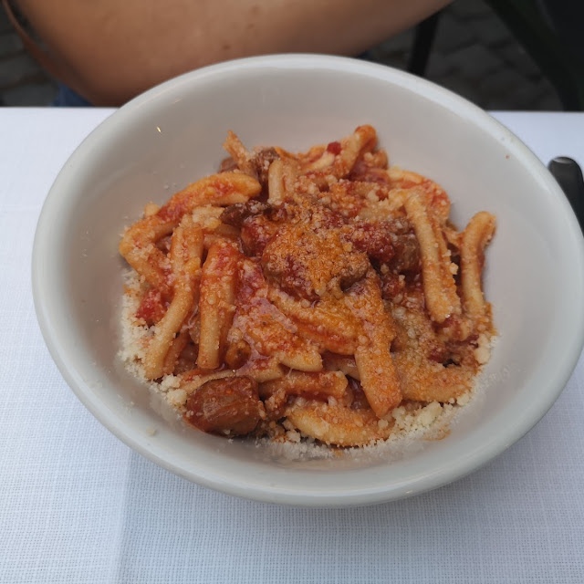 Hand Made Long Pasta Umbrichelli with Pecorino Cheese and Black Pepper