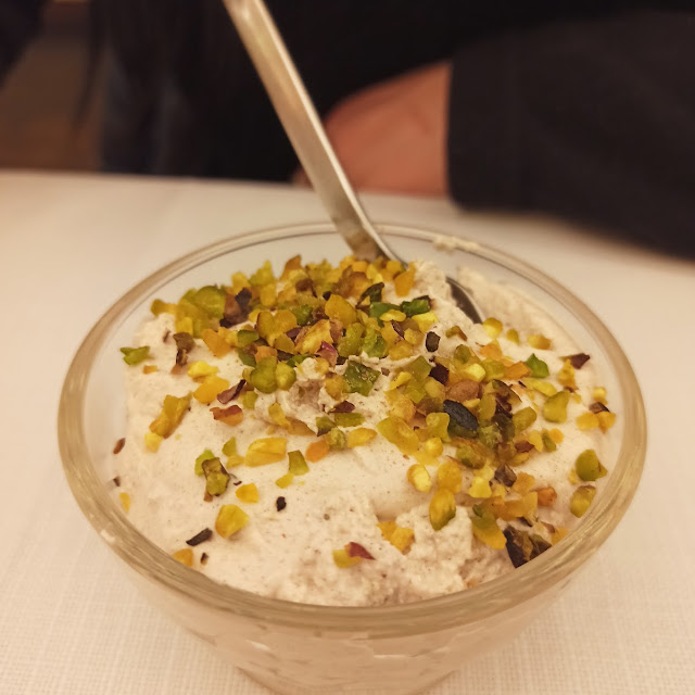 Mousse Della Zia Ricotta Con Cannella E Pistacchi
