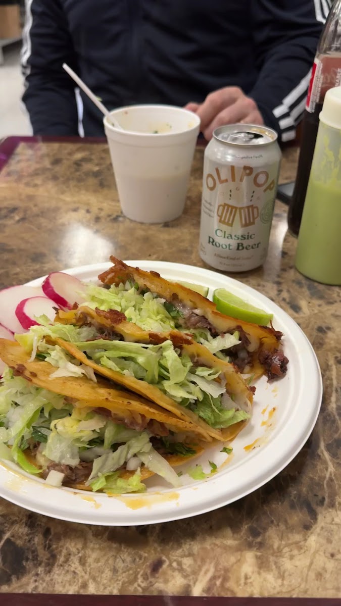 Taquería Los Compadres