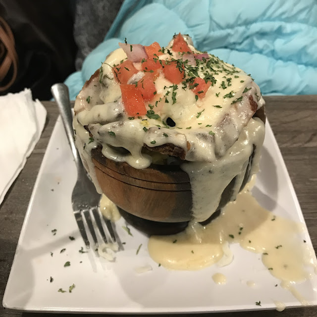 Mofongo De Cerdo Con Champiñón