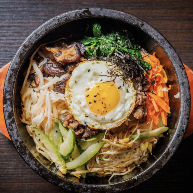 Dolsot Bibimbap