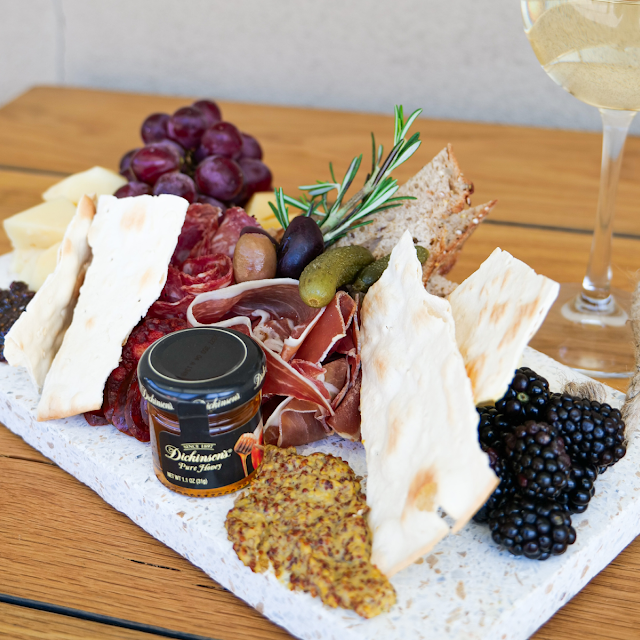 Artisan Farmhouse Cheese Charcuterie