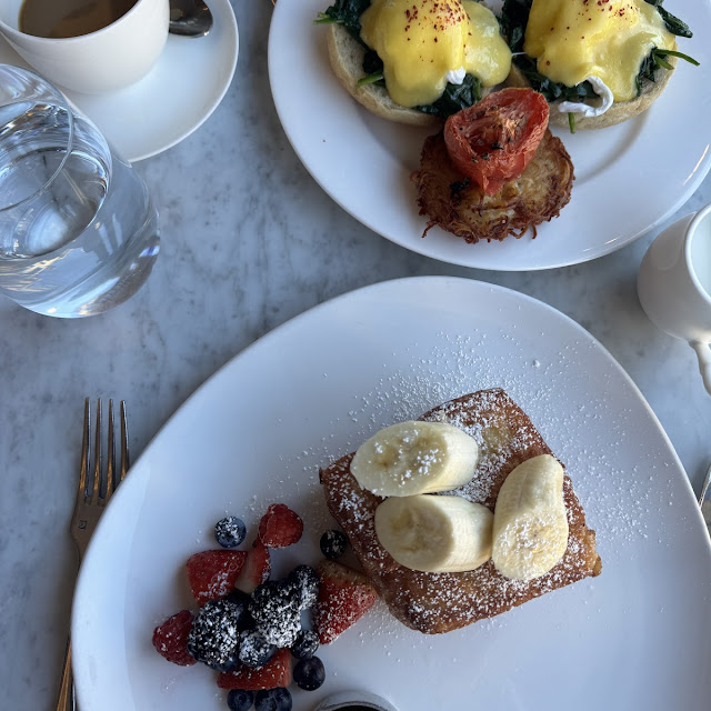 Eggs Benedict
