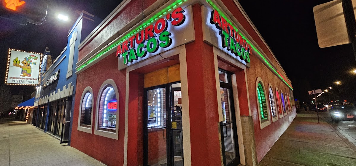 Arturo's Tacos