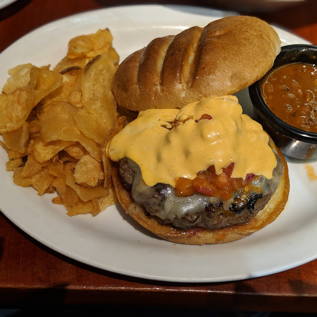 Boston Burger with Cheese
