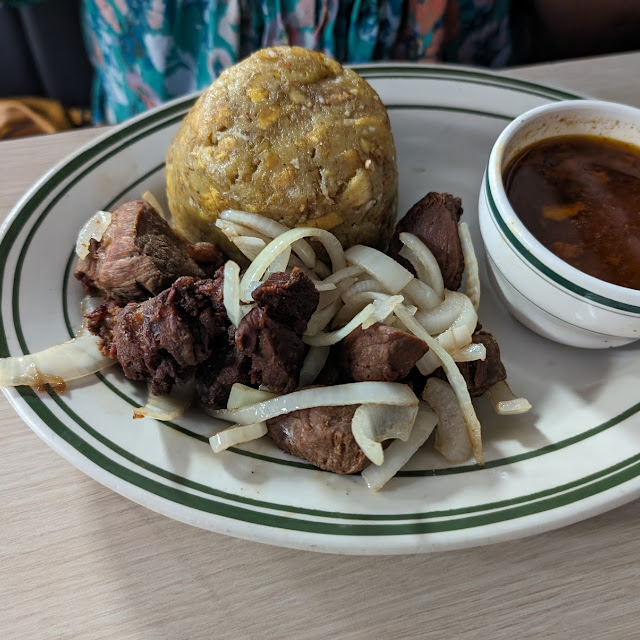 Mofongo Con Carne Frita